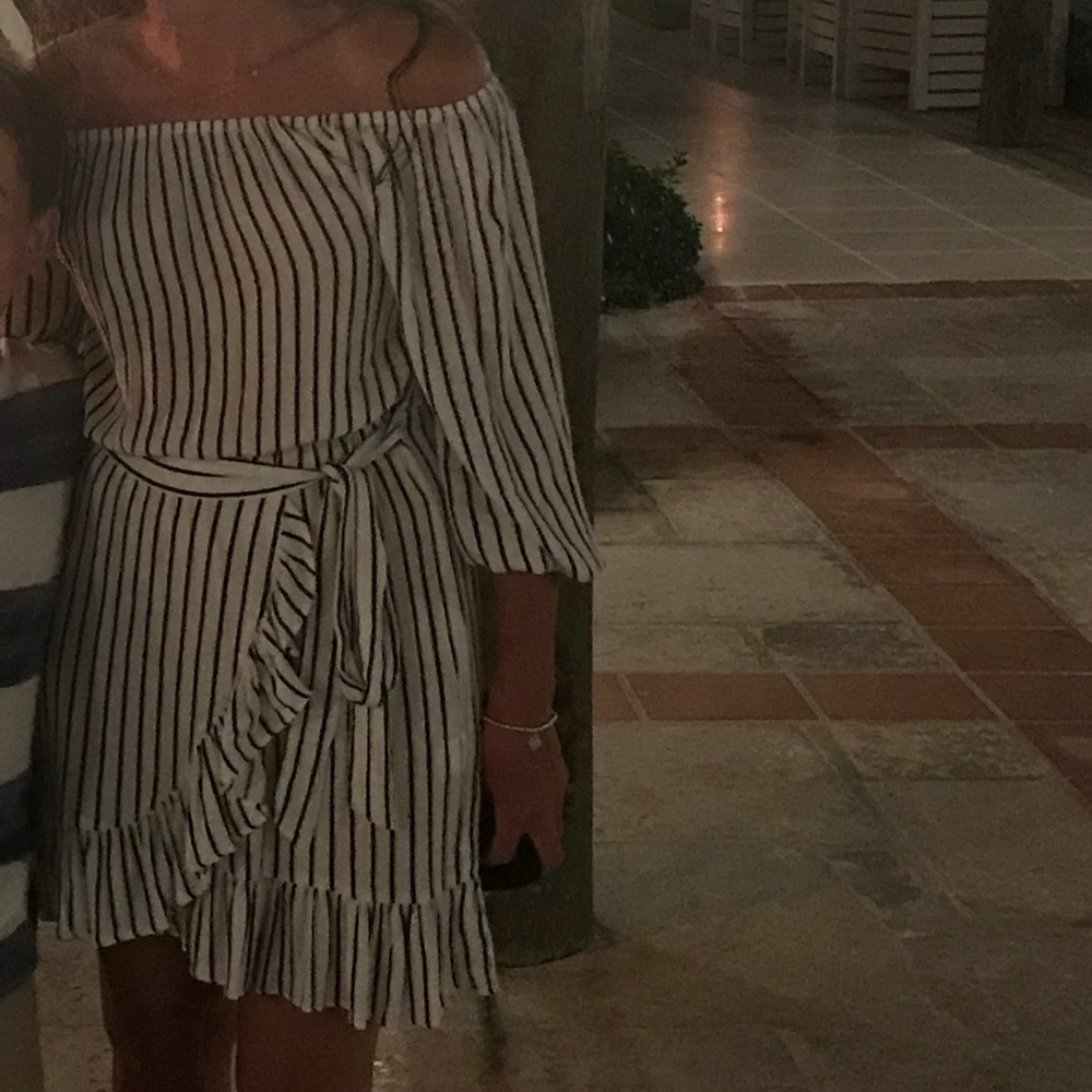 Lord & Taylor Navy and white stripe off the shoulder dress